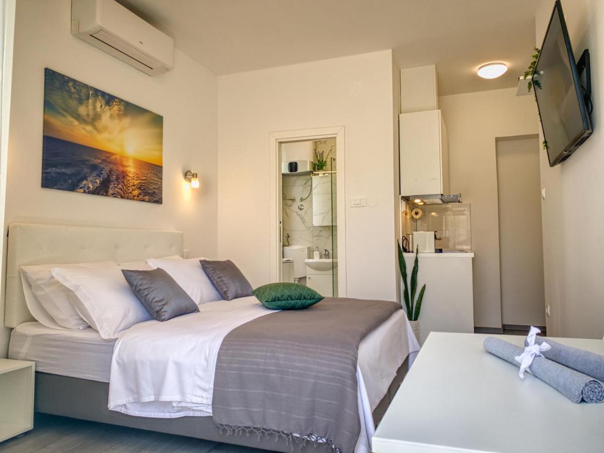 Smartmini Apartments Спліт Екстер'єр фото
